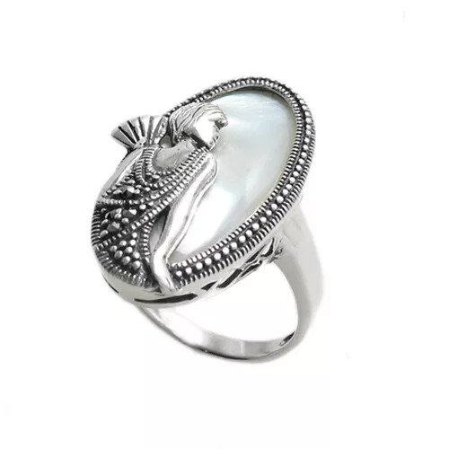 925 Sterling Silver Oval Mother Pearl Ring